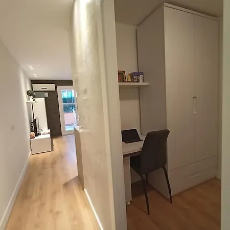 Planta Baja Con Terraza En Zona Centrica 公寓 *