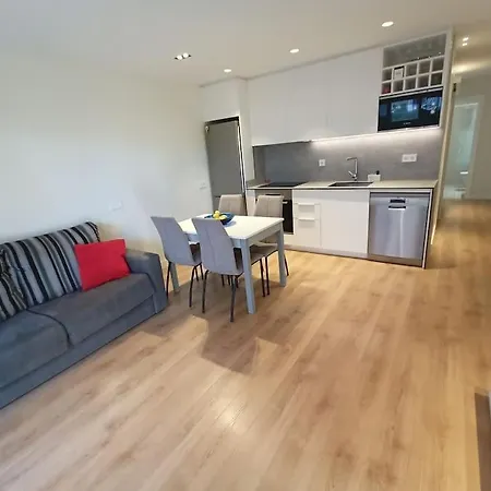 Planta Baja Con Terraza En Zona Centrica Platja d'Aro