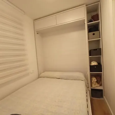 Planta Baja Con Terraza En Zona Centrica Apartment