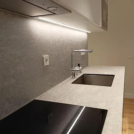 公寓 Planta Baja Con Terraza En Zona Centrica *