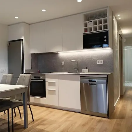 Planta Baja Con Terraza En Zona Centrica Apartment