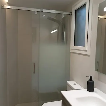 Planta Baja Con Terraza En Zona Centrica * 普拉加德阿罗