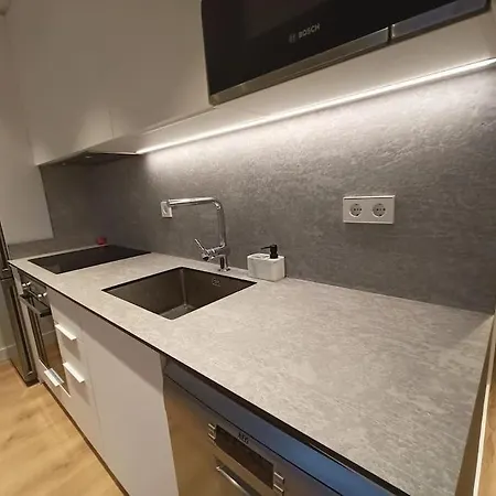 Planta Baja Con Terraza En Zona Centrica Apartment *